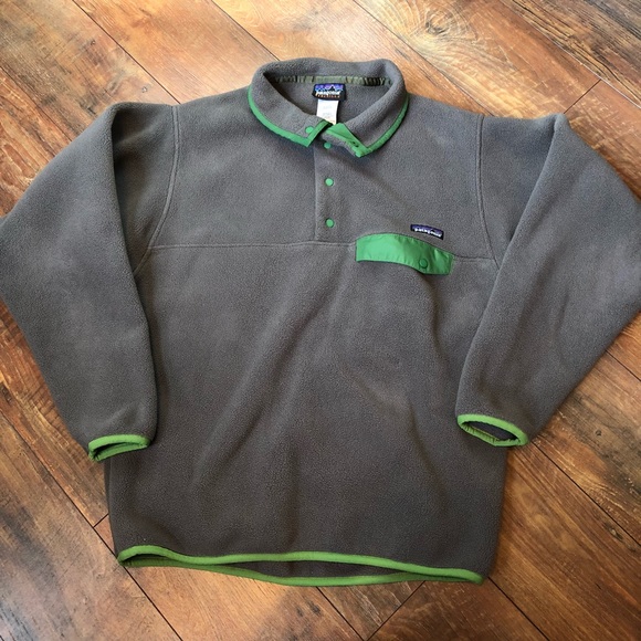 Patagonia Other - Patagonia grey and green pullover size men’s small